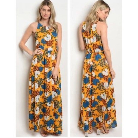 Boutique Dresses & Skirts - Beautiful Floral Print Smock Waist Maxi Dress